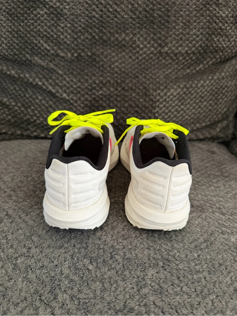 Brooks Women’s White Running Shoes with Neon Yellow Laces and Pink Accent